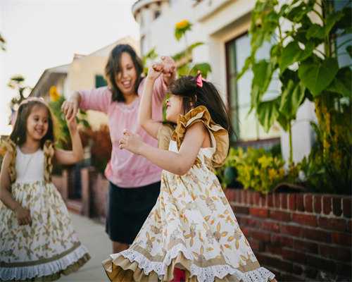 代怀生子与试管婴儿：费用明细与癌症风险解析